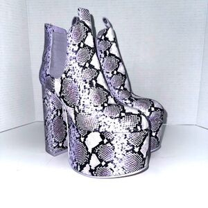 Cult Gaia x Bratz Guanacaste Platform Ankle Boots 37=7